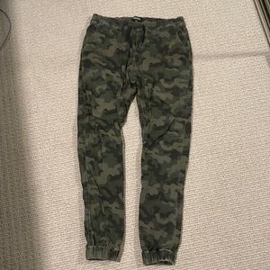 Zanerobe joggers